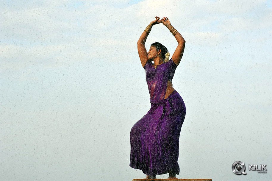 Seethamma Vaakitlo Sirimalle Chettu